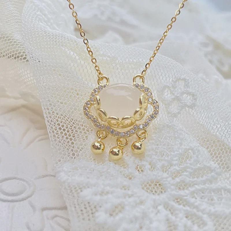 Halskette Glückswolke Ruyi Friedensschloss - Damen Titanstahl, 18K Gold galvanisiert, Schlichter Luxus Langlebigkeits-Anhänger