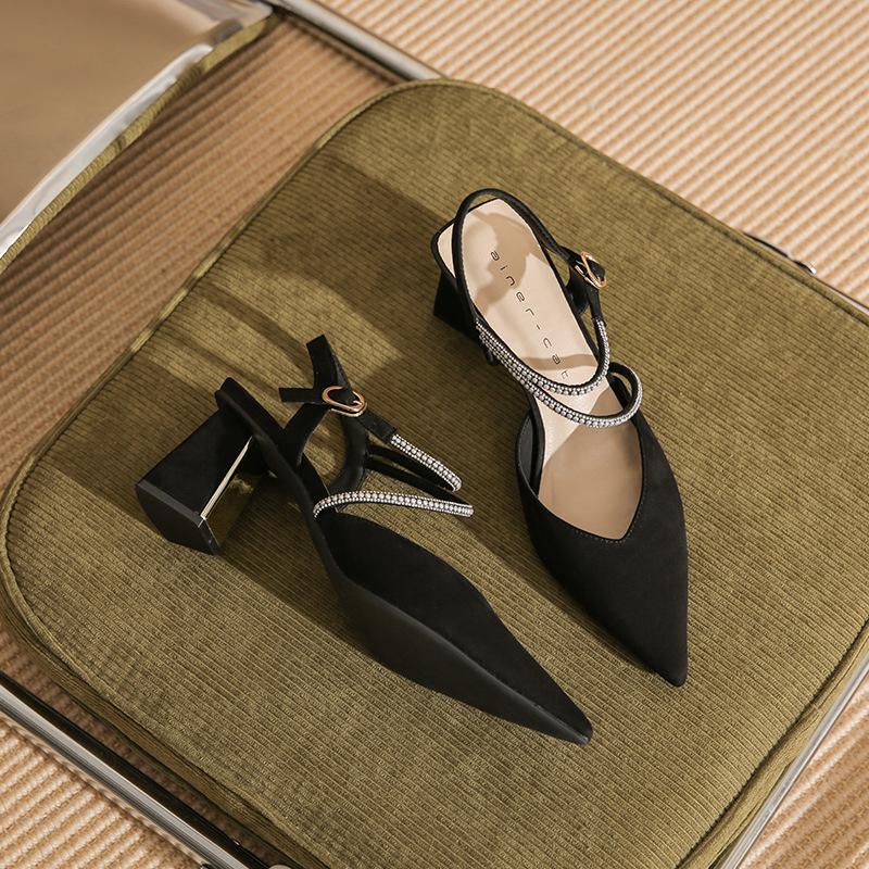 

61203 [sheepskin] Baotou sandals women s 2025 new pointed high-heeled temperament word with thick heels single shoes 39