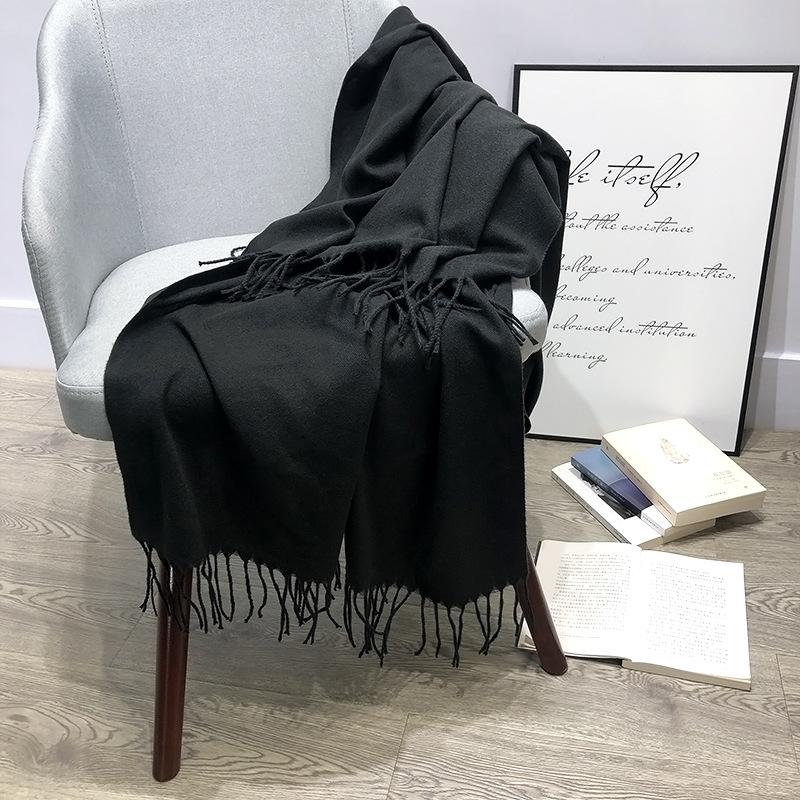 

Autumn and winter solid color scarf classic bright red scarf thickened thorn shawl Quality thorn 70 * 200 (including tassel)