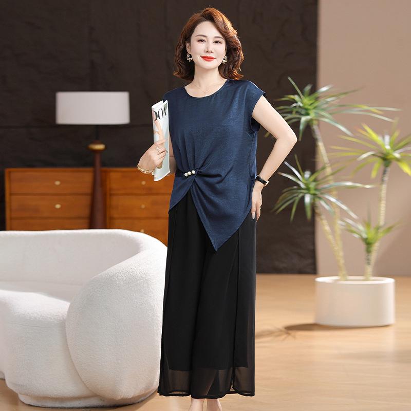 Summer Clothing Set 2026: Stylish Short-Sleeved Top & Fashionable Two-Piece for Young and Middle-Aged Women