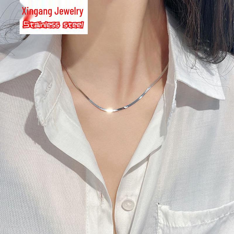 Stainless Steel Chain Fashion Hip Hop Women's Titanium Flat Necklace