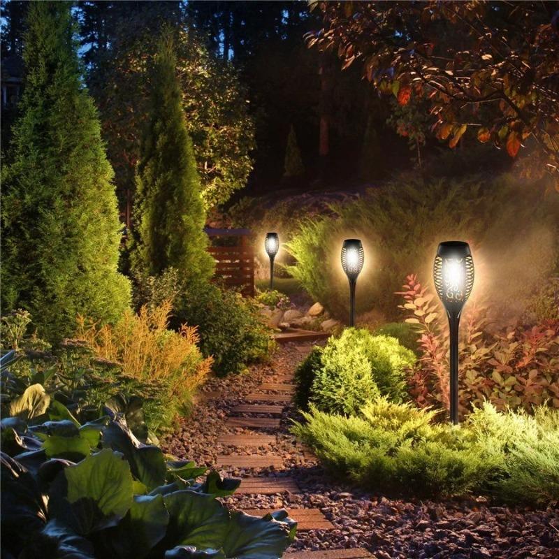 Solarna Lampa Płomień 12/96LED Wodoodporna Zewnętrzna Lampa Solarna Migocząca Krajobrazowa Lampa Trawnikowa Dekoracja Oświetlenie Boże Narodzenie Halloween Atmosfera Dziedzińca