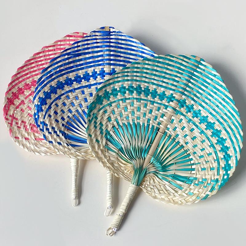 Bohemian Hand Woven Cattail Leaf Fan Natural Summer Cooling Manual Fan Wall Decor for Bedroom Picnic Housewarming Gift