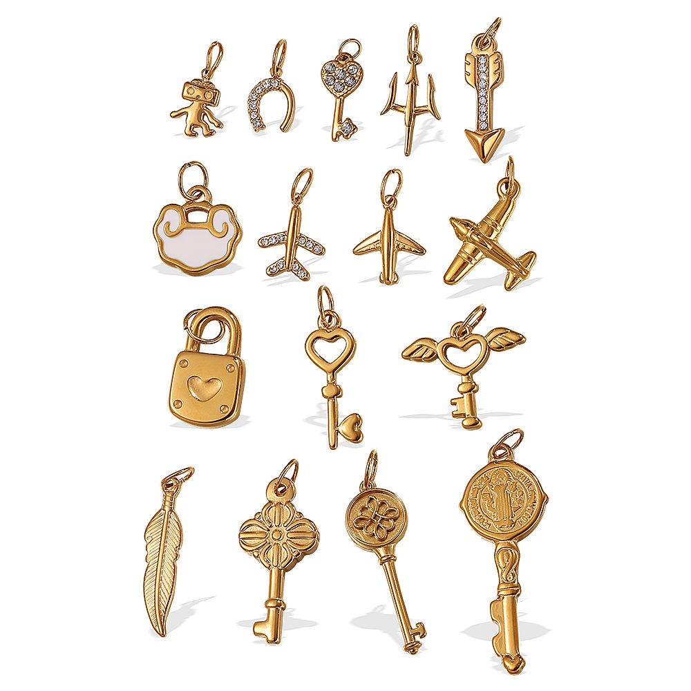 Exquisite And Compact Diy Key Pendant Stainless Steel Gold-Plated Cute And Diverse Styling Accessories