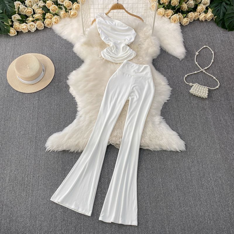 

European and American Gyaru Style Oblique Collar off-Shoulder Vest Pleat Khaki Waist Slim fit Slimming Top + High Waist Trumpet pants Two-piece Set White One size