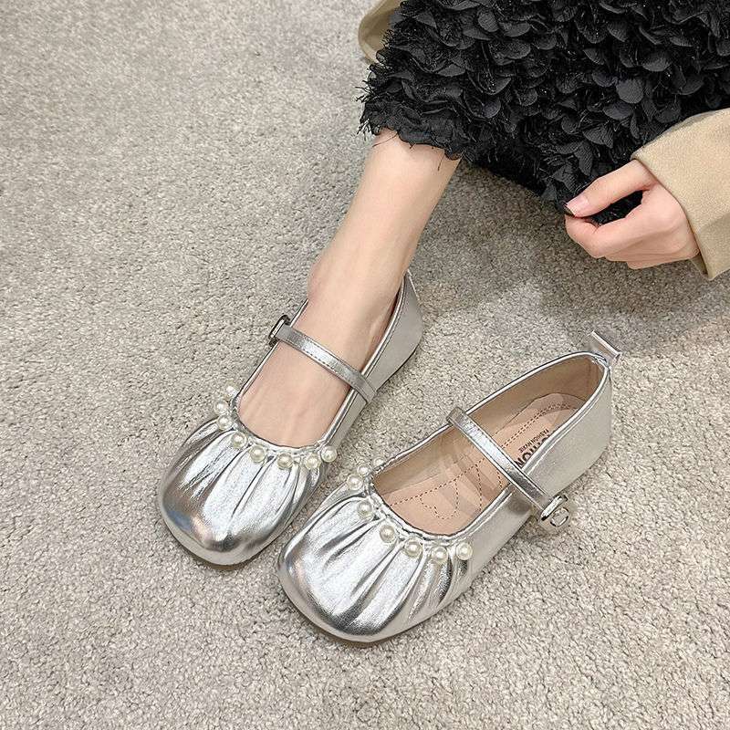 Large size women's shoes 41 to 43 wide fat feet Spring and Autumn 2025 new women's flat French Mary Jane shoes Doudou single shoes