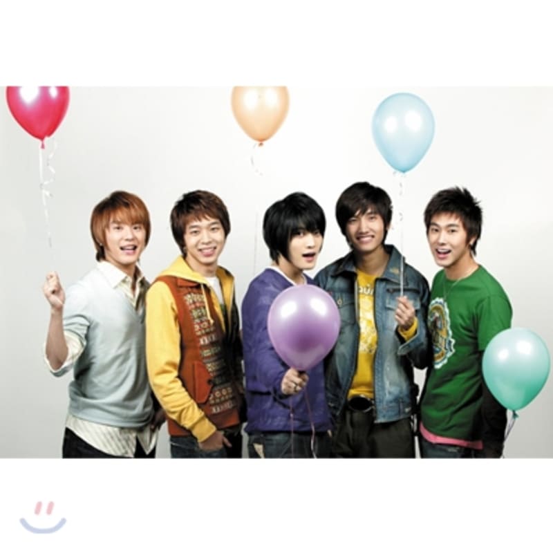 

TVXQ (TVXQ) - 2006 TVXQ Calendar (for wall hanging)