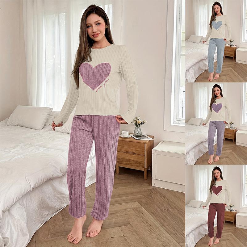 Women’s Heart Embroidered Pajama Set Brushed Long Sleeve Top and Long Pants Loungewear Suitable for Outdoor Wear
