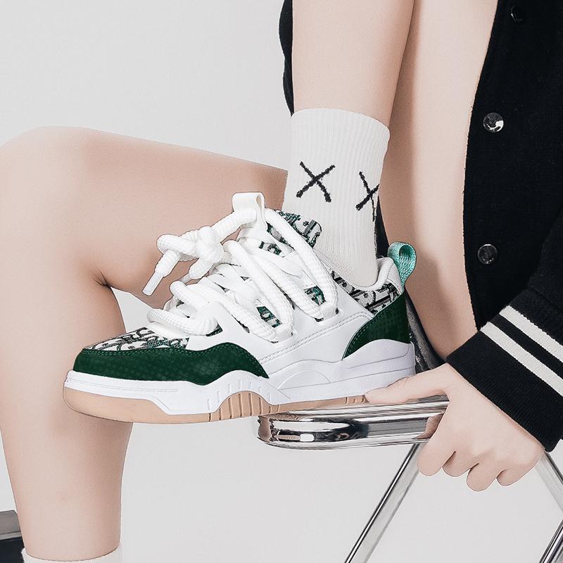 New Couple Style Board Shoes, Student Bread Shoes, Versatile Board Shoes, Cross-border Plus Size Trendy Shoes