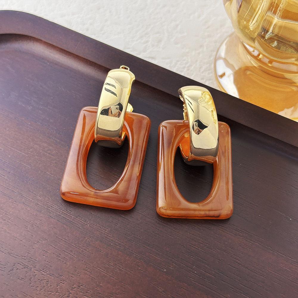 Silver Needle Maillard Four-leaf Clover Stud Earrings Hong Kong Style Retro Temperament Commuter Earrings