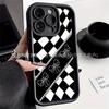 Custodia Morbida in Silicone a Scacchi per iPhone 12/13/14/15 Pro Max - Protezione Anti-Caduta