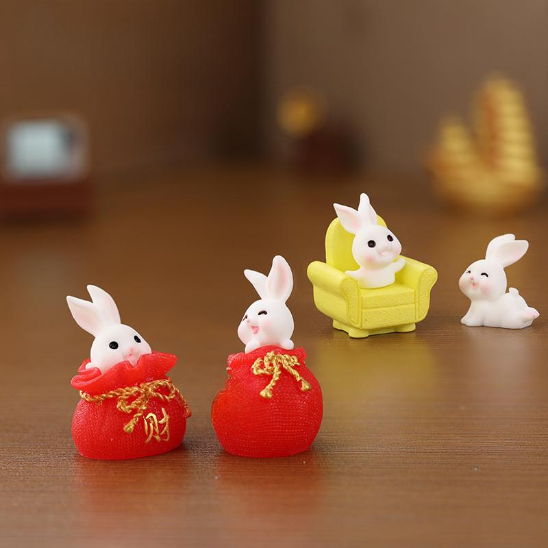 Charming Cartoon Resin Rabbit Figurine New Year Good Luck Bag For Home Decor