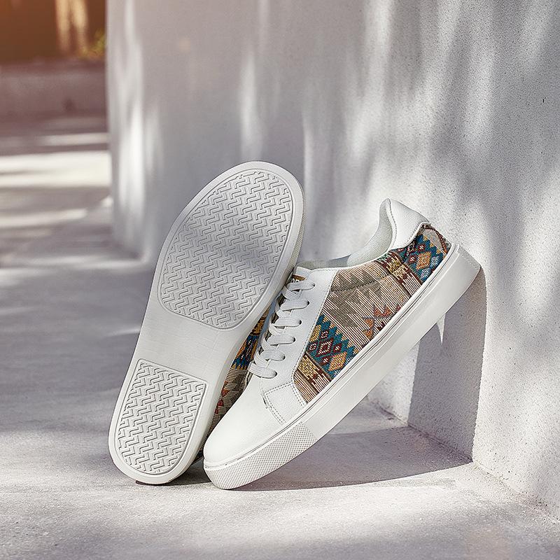 

Мужская обувь 2025 новый весенний нишевый тренд повседневная обувь на платформе для молодежи кожаная с толстой подошвой увеличивающая рост хлебные трендовые туфли 45