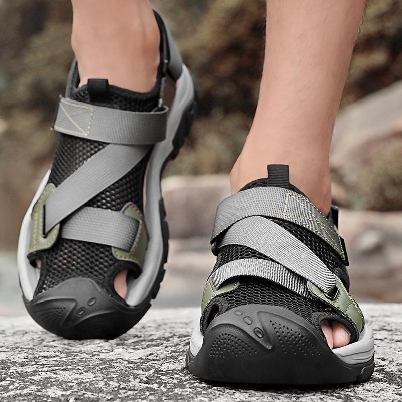 Men s 2024 Trendy Waterproof Sport Sandals: Soft Sole Flip-Flops for Beach & Outdoor 39 синий