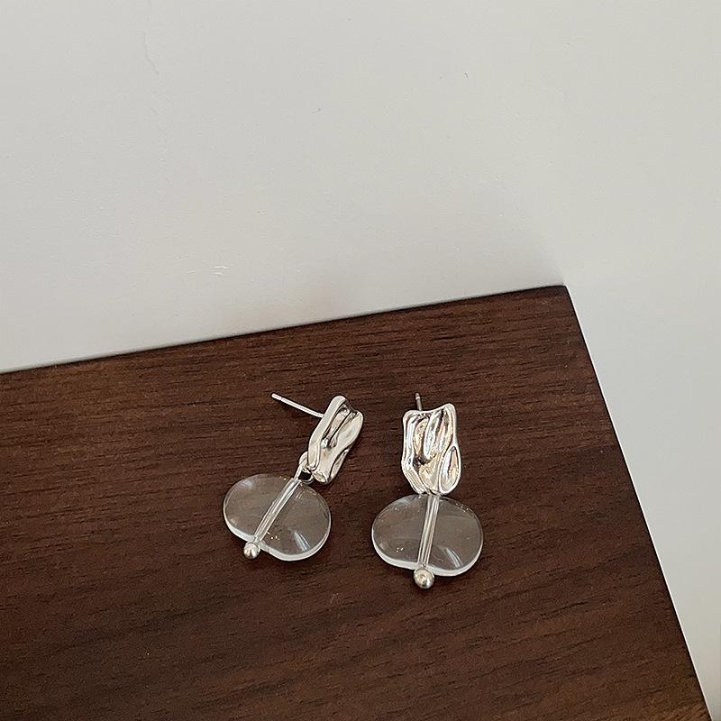 Summer Simple High-End Sense Transparent Round Bead Beaded Stud Earrings Female Niche Temperament Elegant Versatile Earrings