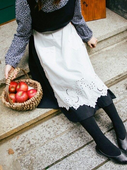 JAMMER Florence Half Apron: Florence half apron Florence half apron