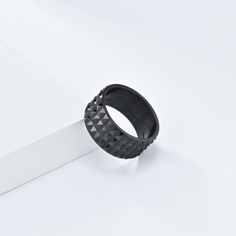 Style Exaggerated Rhombus Lattice Stainless Steel Ring Gender-free Men's and Women's Niche Personality Titanium Steel Hand Jewelry