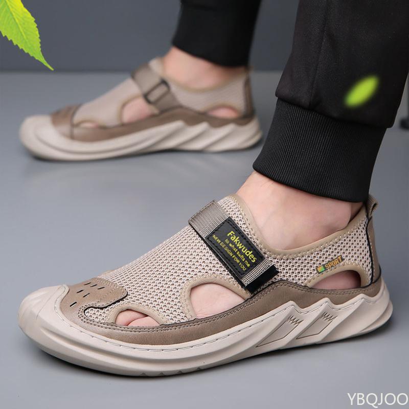 2025 Men's new Sandals Soft soled breathable lazy Shoes Hollow out casual mesh shoes Lightweight comfortable Male sandals Homme
