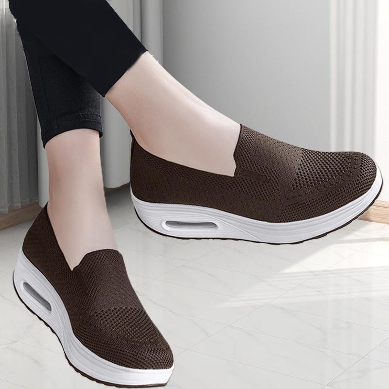 Mode Damskor Casual Mesh Skor Luftkudde Sportskor Kilklackar Platåskor Mesh Andningsbara Sneakers för Kvinnor Slip-On Loafers 2025
