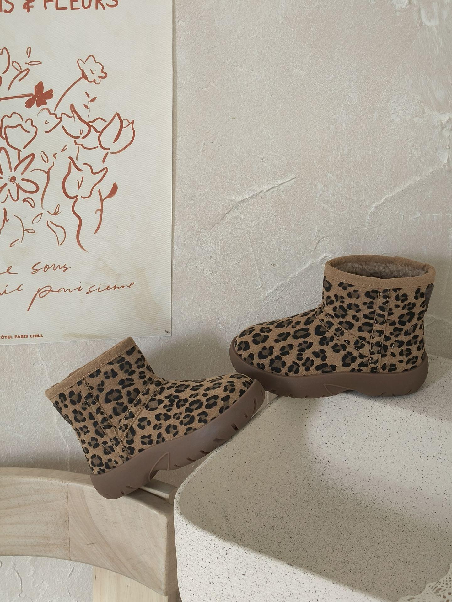 

XSHX Power Power Little Fatty Ding Leather Children s Chelsea Retro Snow Boots Leather Boots Men s and Women s [Wenzhou Shoes] 25 леопардовый