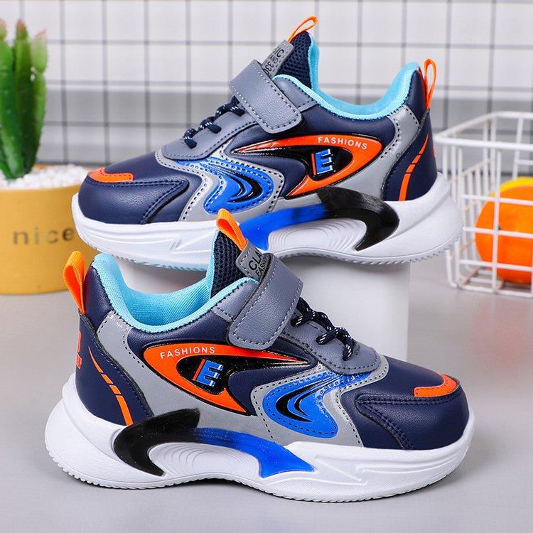 Children's shoes, new autumn and winter models, boys' leather sports shoes, solid soft-soled running shoes for young children