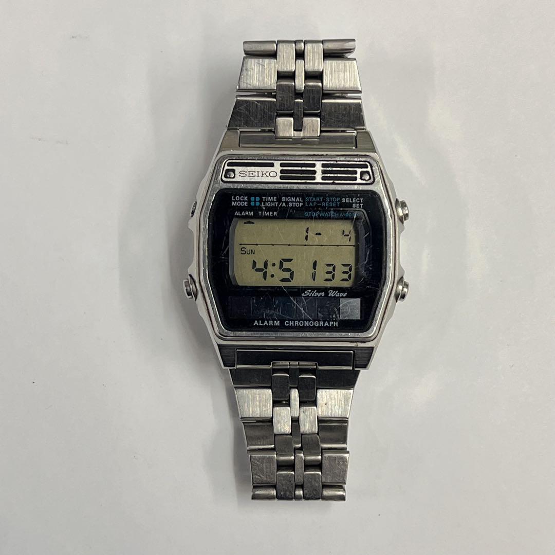 

[USED] 1980s SEIKO Digital Silver Wave Solar Powered Watch
