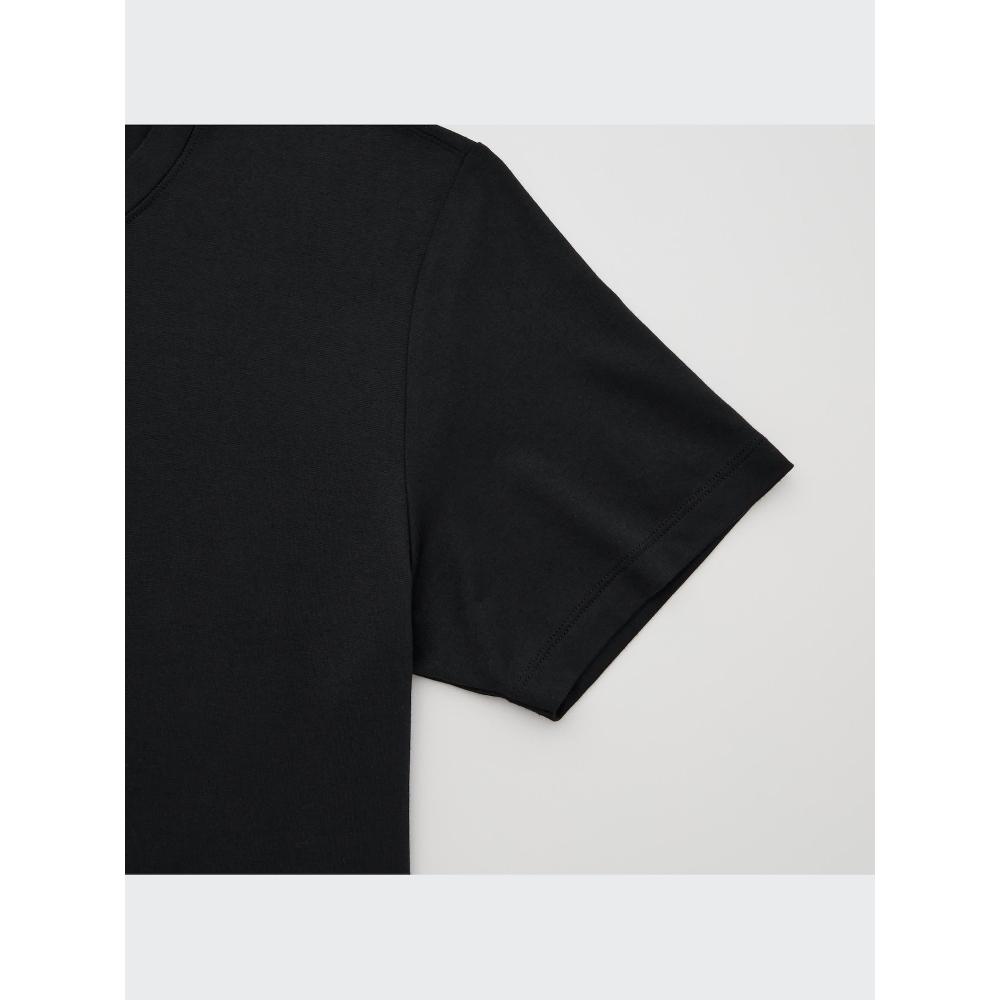Uniqlo HeaTTech Crewneck T  shorT Sleeve 