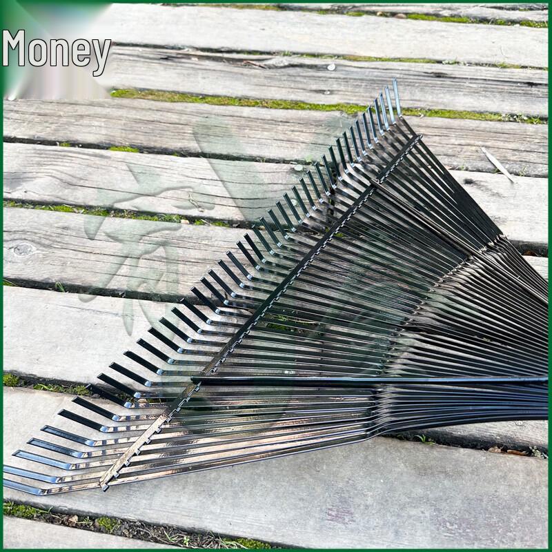 Yujin Long Handle Garden Leaf Rake