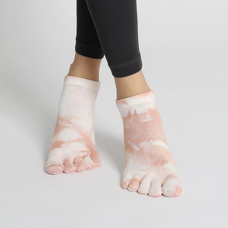Yoga Socks Women Cotton Silicone Non-Slip Barre Pilates Socks Ballet Dance Sports Socks Five Toed Socks Fitness Socks Multicolor