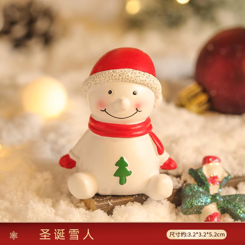 Creative Christmas Decoration Resin Snowman Figurine - Fun Cartoon Scene Home Décor Gift for Festive Cheer - Practical
