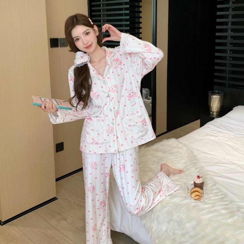 Cute cartoon pattern thickened loungewear women's island velvet can be worn outside pajamas trousers long sleeves two-piece set