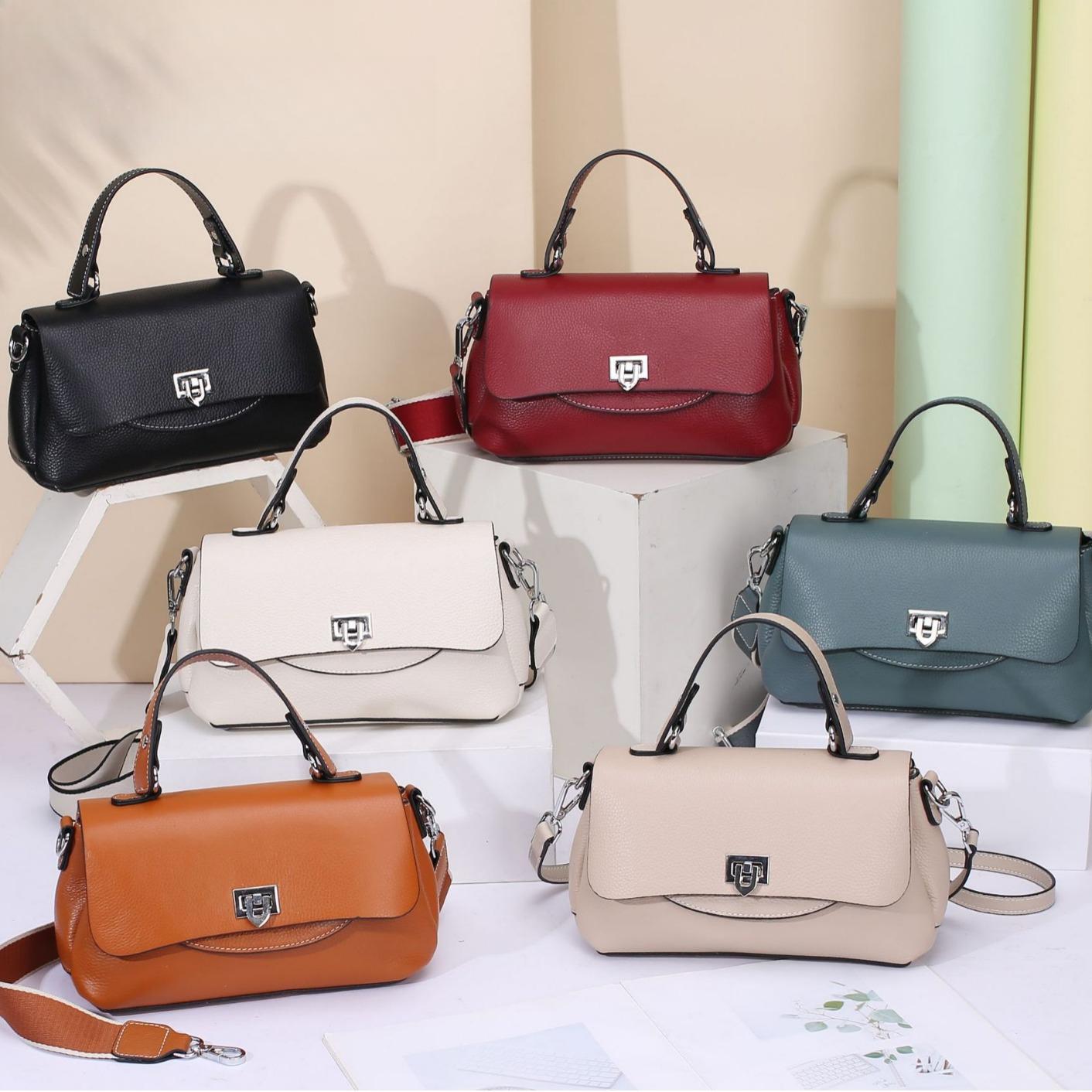 

Cowhide Women s Bag Single Shoulder Crossbody Women s Bag Cute Fashion Shell Bag Multi-compartment Double Shoulder Strap коричневый