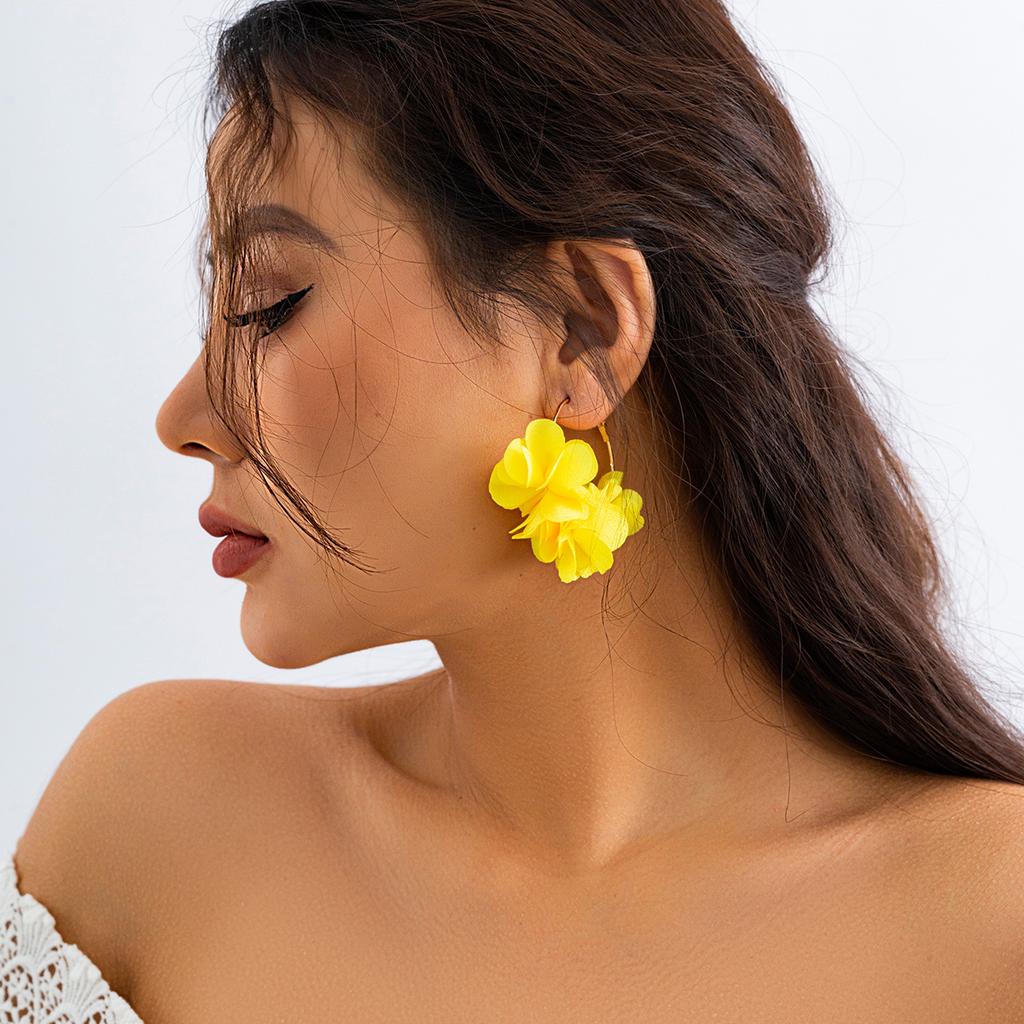 Holiday Wind Sweet Colorful Flower Earrings, Temperament Diamond-Set Chain Mesh Flower Stud Earrings