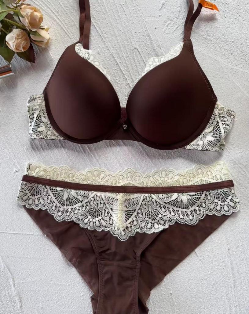 European & American Women's Lace Bra Set - Sexy French Style, Side Support, Small Chest Enhancing