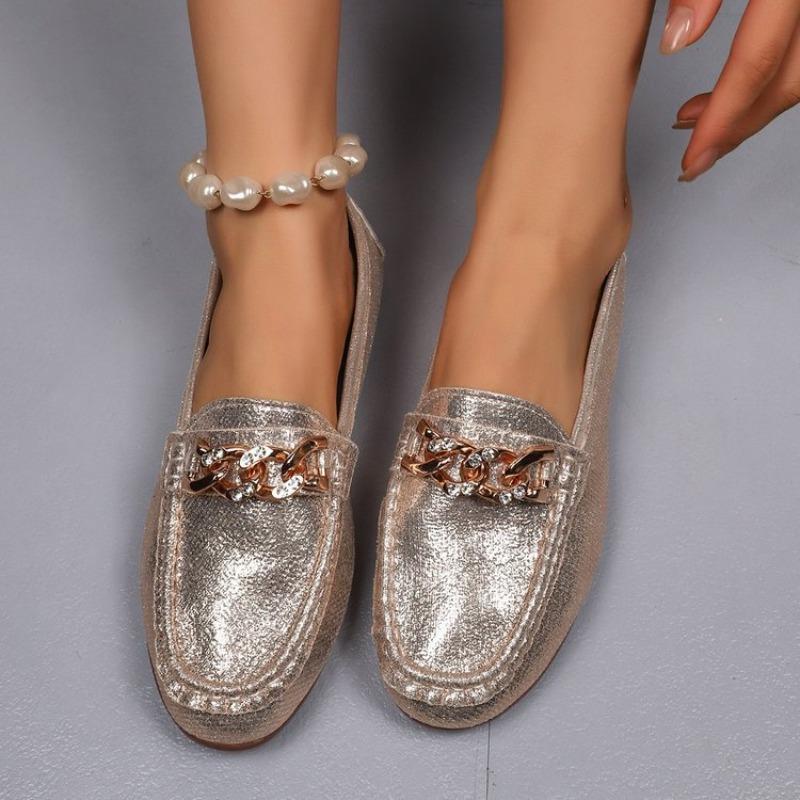 The New Flat Bean Shoes Are Versatile, Soft-soled, Comfortable and Have A Shallow Opening