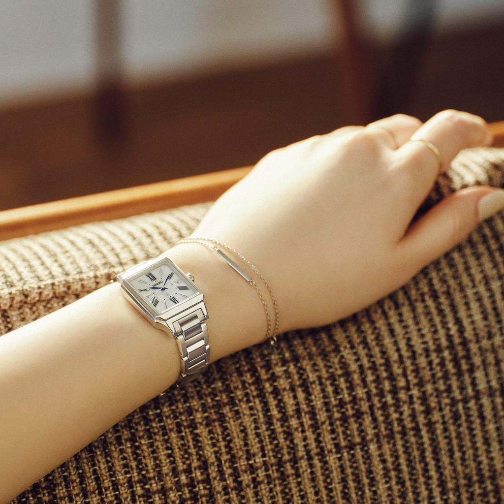 LUKIA SSVW209 Made In Solar Radio Date Grow Sapphire Stainless Square 10 ATM Water Resistant [Seiko Watch] Ladies' Watch, Japan, Powered, Controlled,