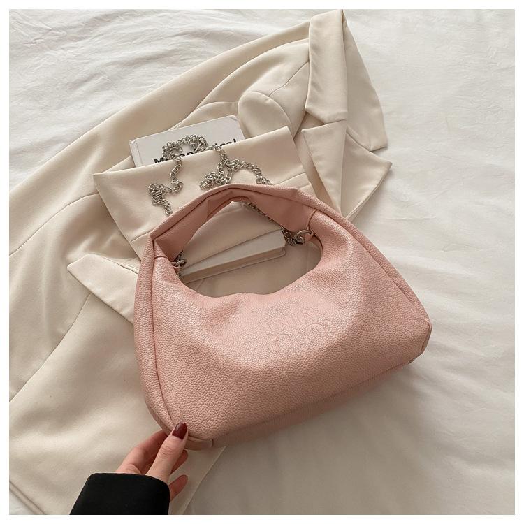 

Мягкая кожаная портативная сумка-пельмень 2025 новая женская сумка сумка на плечо универсальная нишевая текстурная сумка-мессенджер портативная сумка-полумесяц