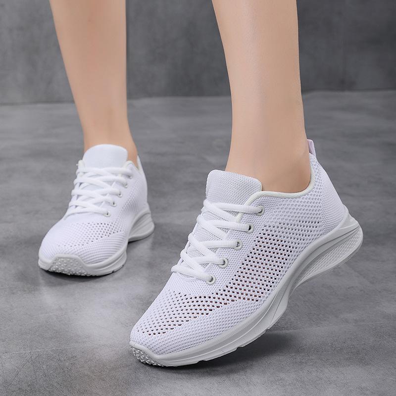 Spring and Autumn Women's Shoes Mesh Breathable Sneakers Women's Walking Casual Travel Shoes Lightweight Flying Weaving Student Running Shoes