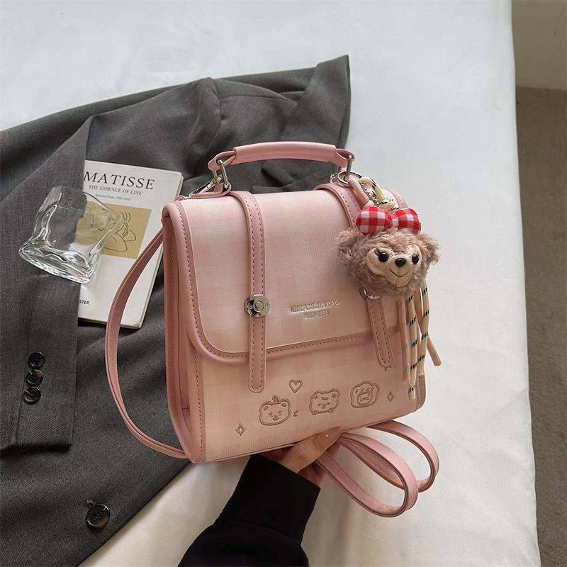 Schoolbag fashionable foreign style simple personality 1011 spring new bag fashion leisure trend backpacker niche backpack