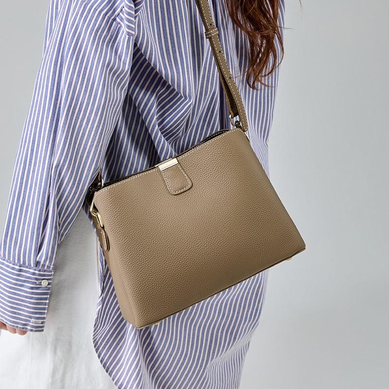 Bag Women's New Leather Women's Bag Versatile Shoulder Bag Niche Design Messenger Bag