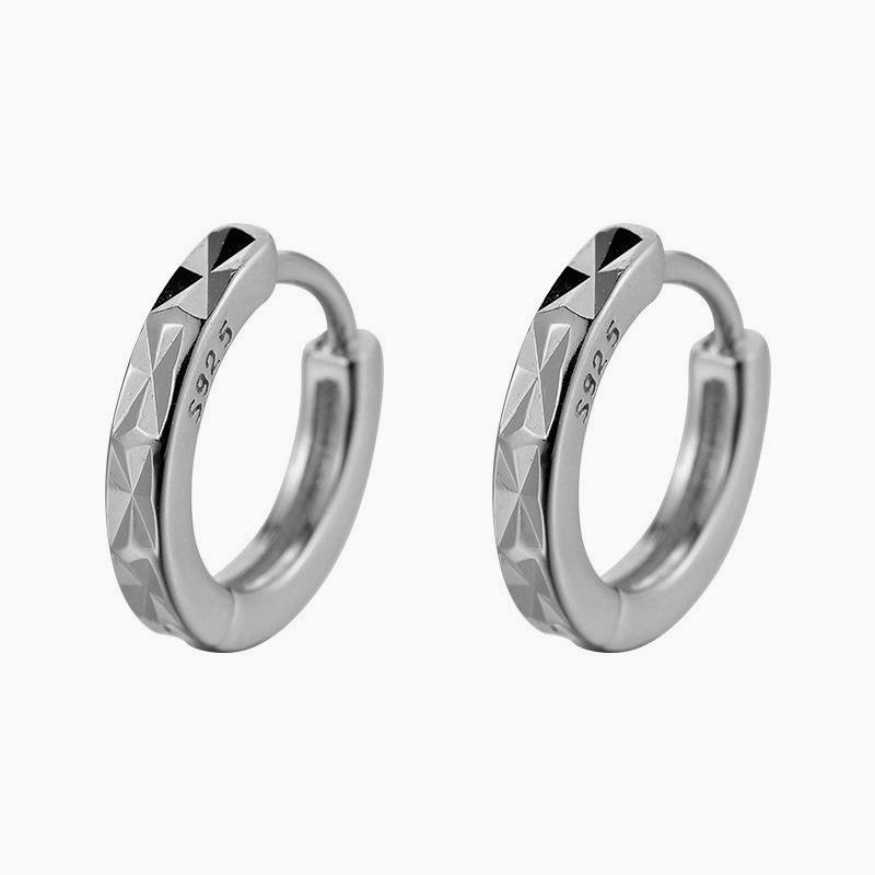 Japanese and Korean Geometric Circle Hoop Earrings for Women Men Fashion Simplicity Earrings Buckles Daily Jewelry Accessories