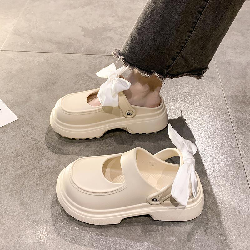 Fashion 2025New  Slippers  Summer Soft Outdoor Light Casual Sandals and Slippers Add Non-slip Beach Shoes Women
