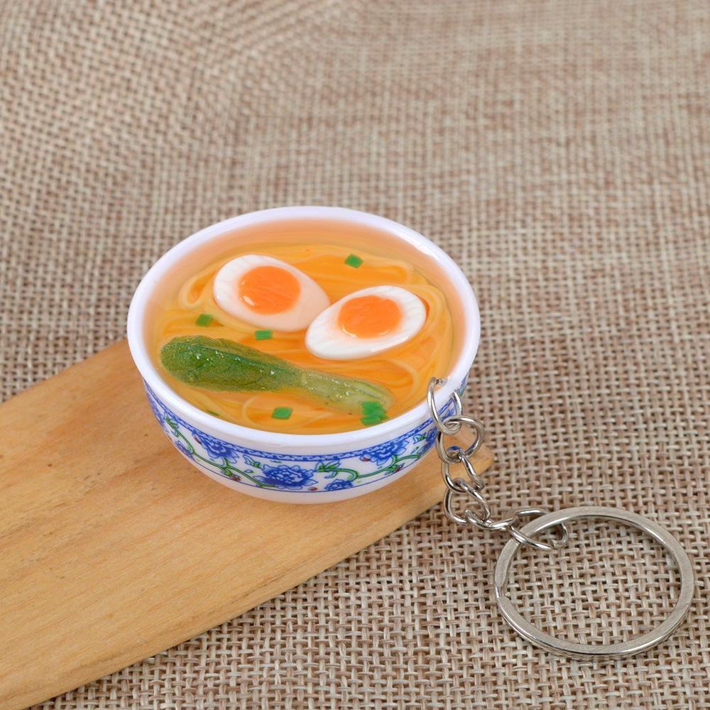 Chinese Style Realistic Noodle Keychain, 4cm Blue and White Porcelain Bowl, Food Play Prop.
