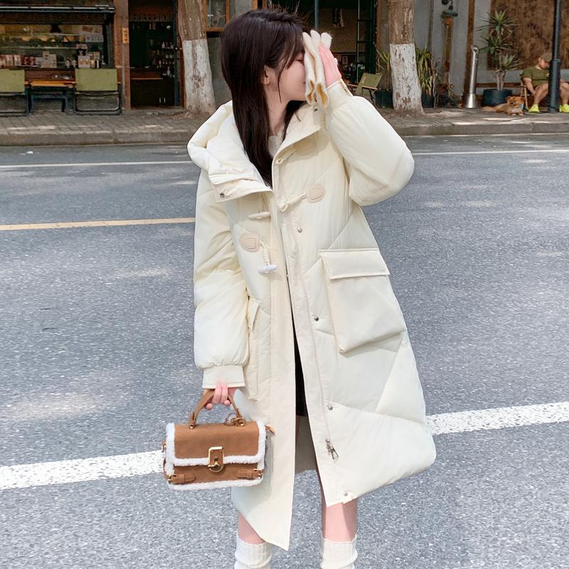 Thickened Korean Bread Coat with Pockets; Fashionable Green Feather Cotton Coat with Hood and Long Design for Winter