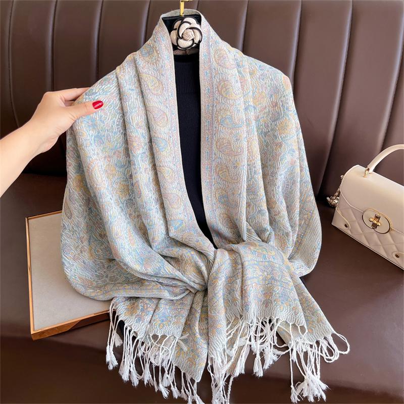 Bohemian Autumn Paisley Cashmere Shawl for Women Jacquard Pashmina Warm Winter Scarves Print Design Lady Foulard Stoles Scarf