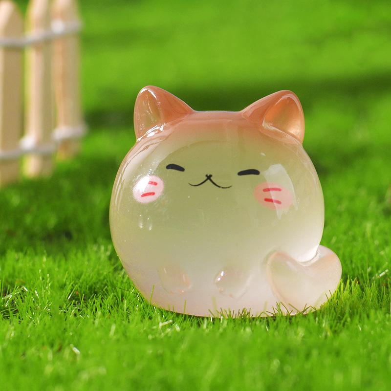 3Pcs/Bag Luminous Mini Cat Micro Landscape Desktop Ornaments Glow At Night Animal Figurines Home Car Decorations Diy Accessories