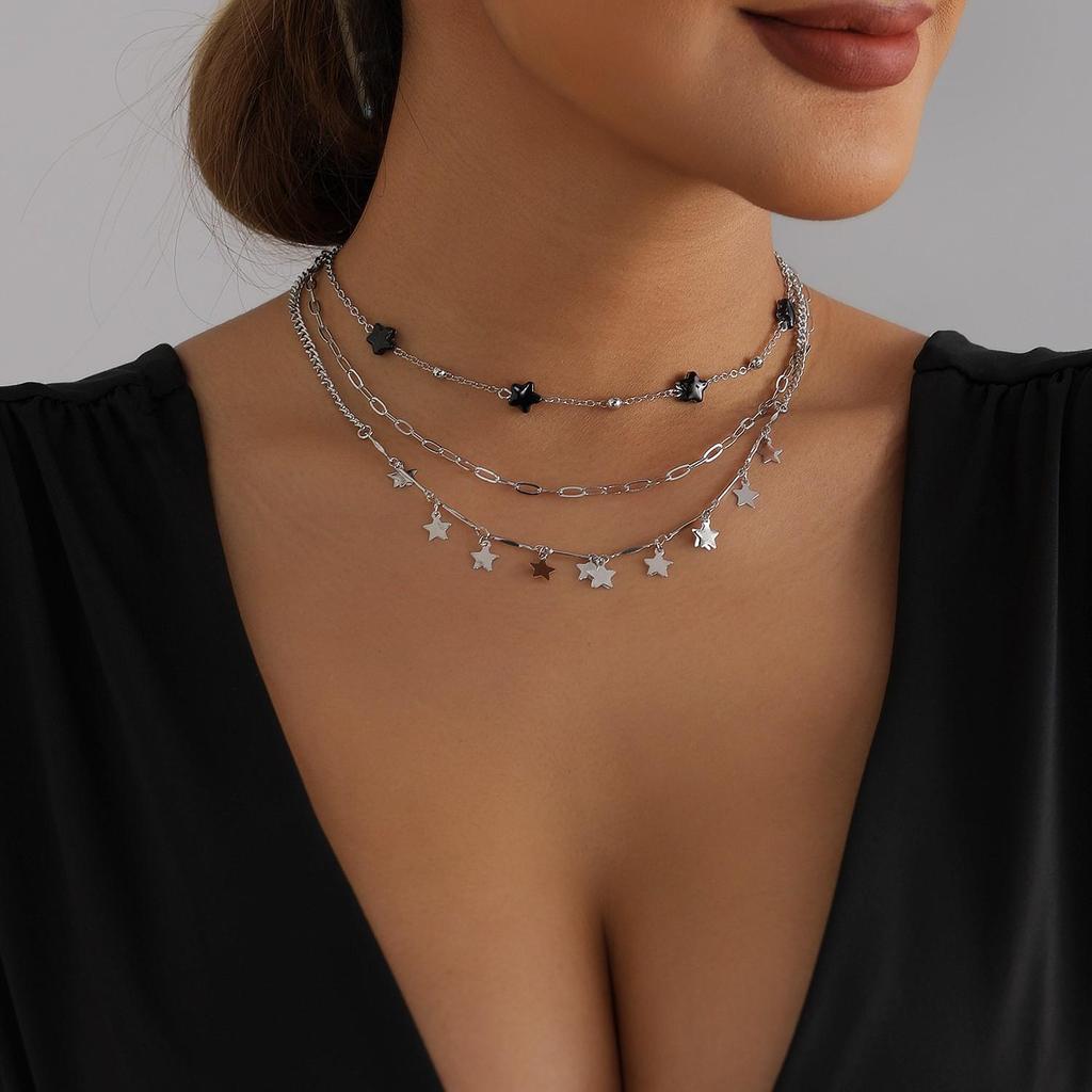 Retro Dark Style Star Sequin Three-Layer Necklace - European & American Inspired Light Luxury