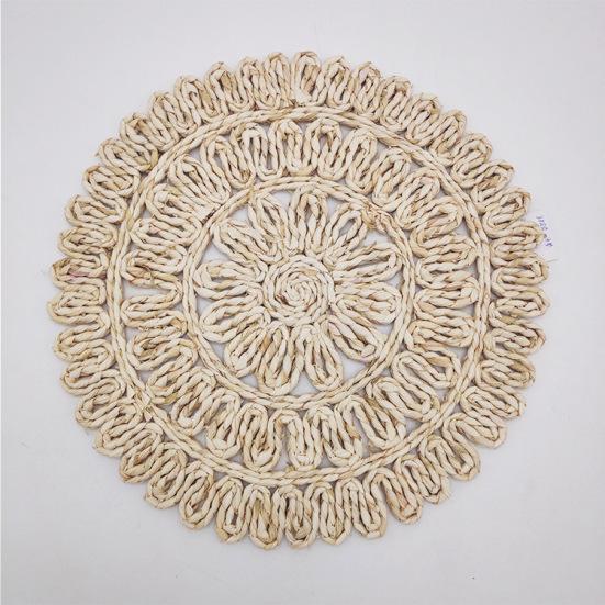 Cup Coaster Flower-shaped Hear Resistant Straw Handmade Woven Exquisite Table Cup Mats for Home