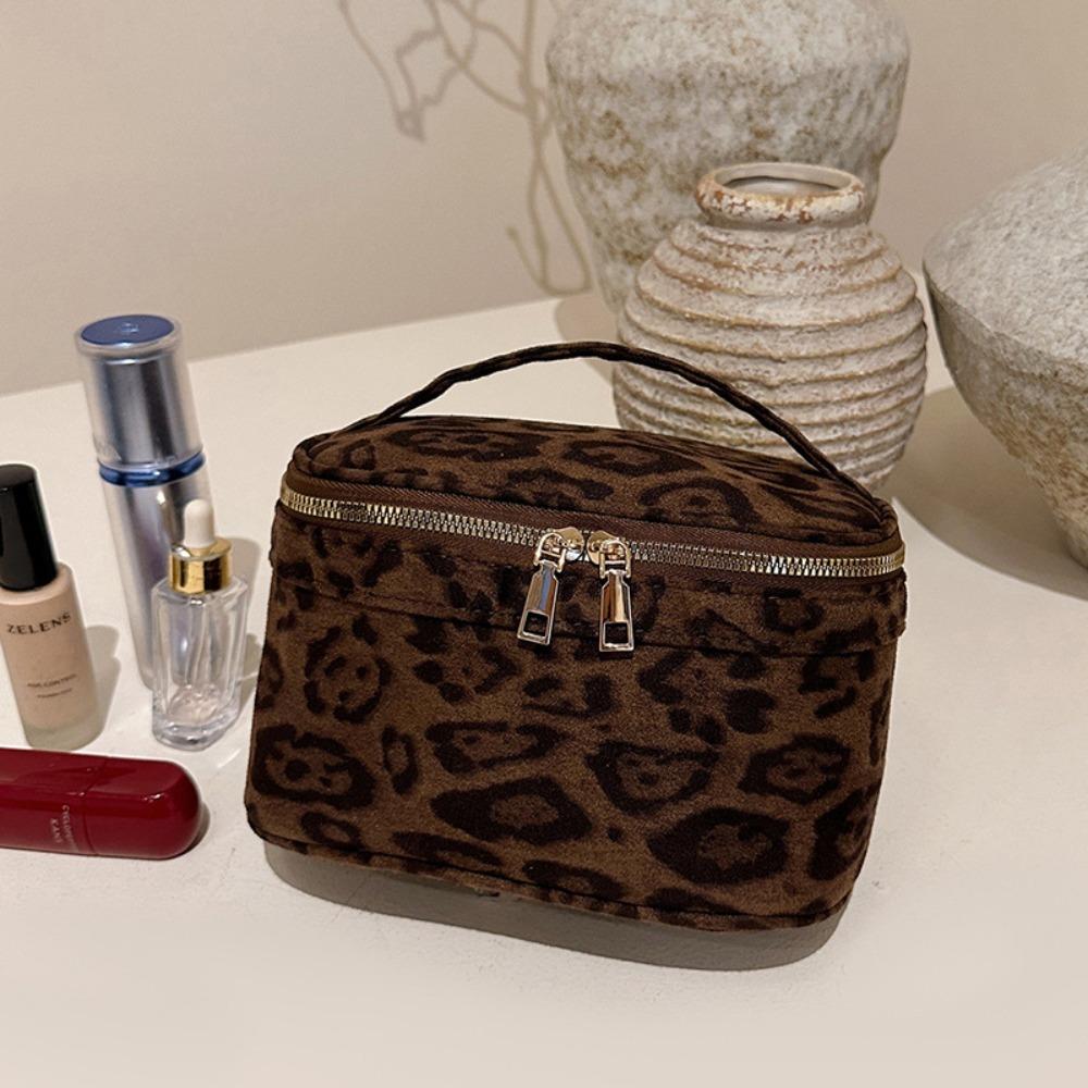 

Vintage Large Capacity Cosmetic Bag Leopard Print Multiple Pockets Makeup Bag Faux Suede Handheld Storage Bag Travel кавовий