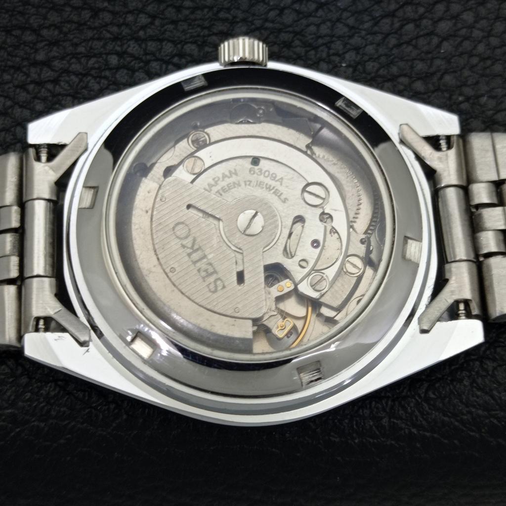 JAPAN VINTAGE SEIKO 5 AUTOMATIC REFURBISHED MENS GREEN DIAL WATCH a440638-9 Sk-a440638-1